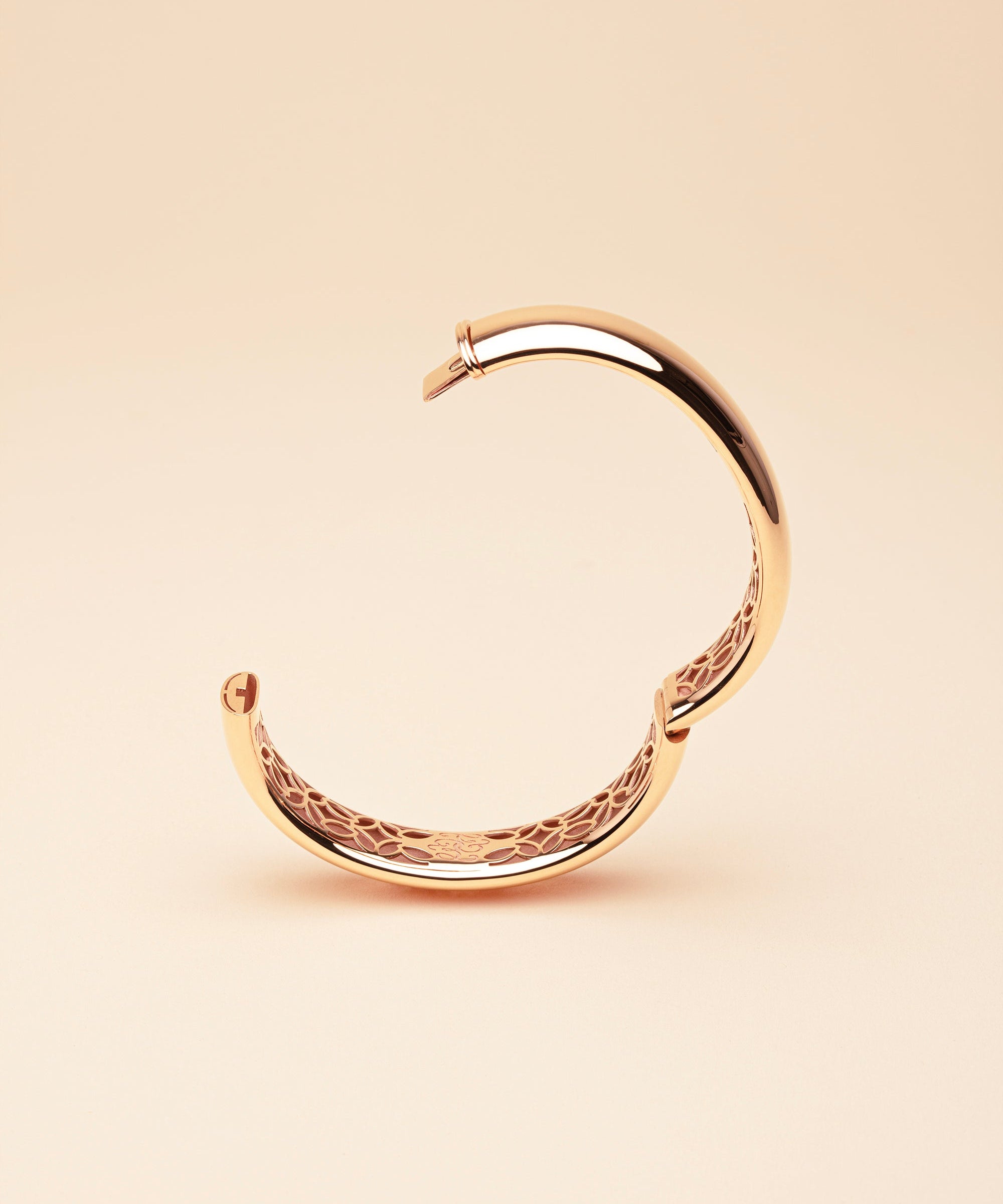Aura Armband